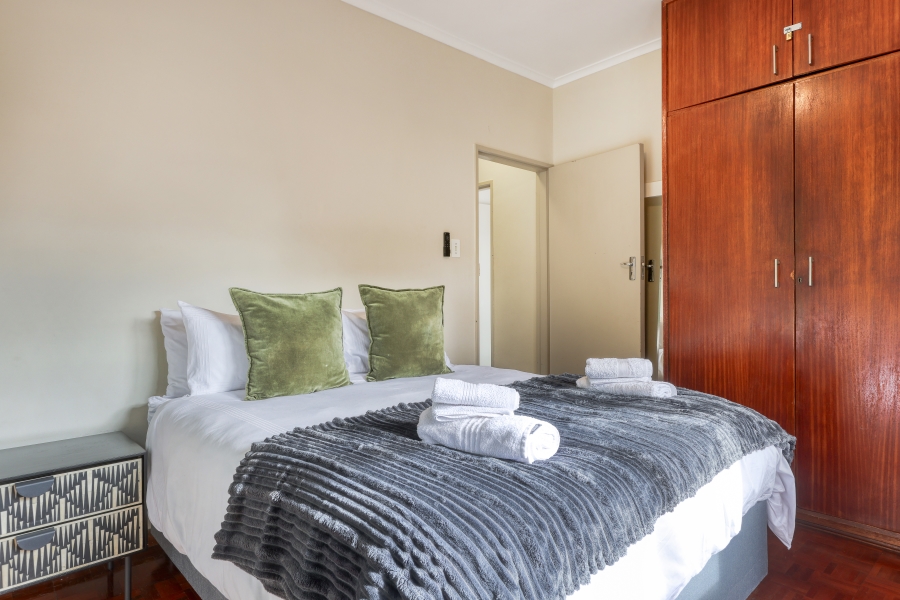5 Bedroom Property for Sale in Fresnaye Western Cape
